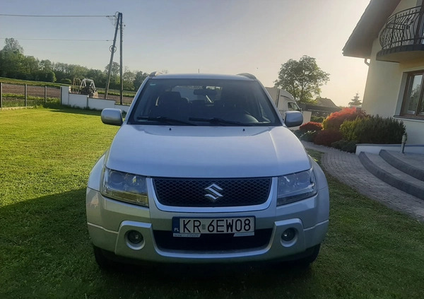 Suzuki Grand Vitara cena 20900 przebieg: 263000, rok produkcji 2005 z Bochnia małe 137